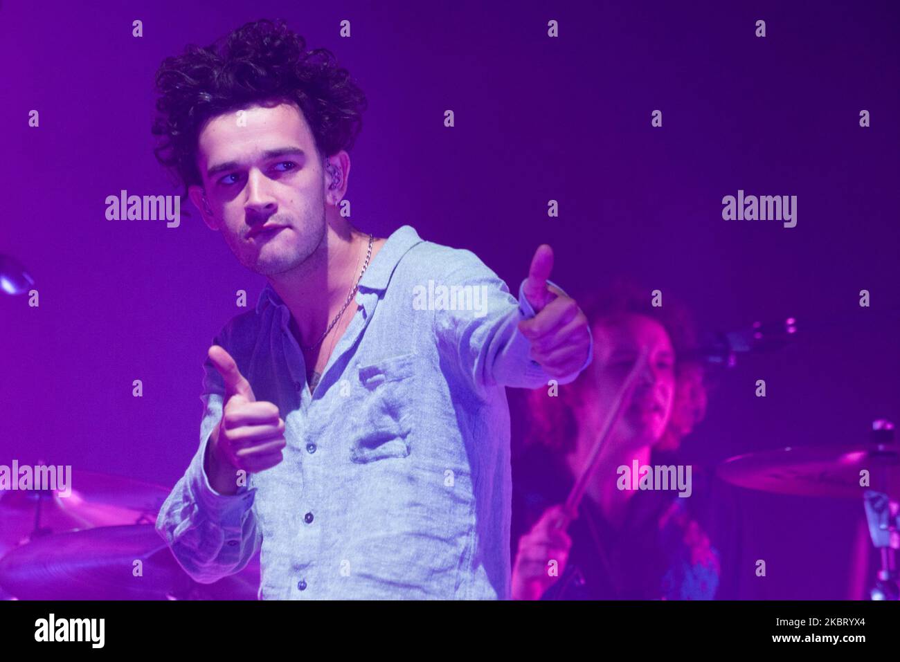 Le groupe de rock indépendant britannique The 1975 se déroule en direct au Reading Festival 2016, à Reading, Berkshire, Royaume-Uni, sur 28 août, 2016. Le 1975 est un pop rock anglais composé du chanteur et guitariste de rythme Matthew Healy, du guitariste principal Adam Hann, du bassiste Ross MacDonald et du batteur/producteur George Daniel. (Photo par Alberto Pezzali/NurPhoto) Banque D'Images