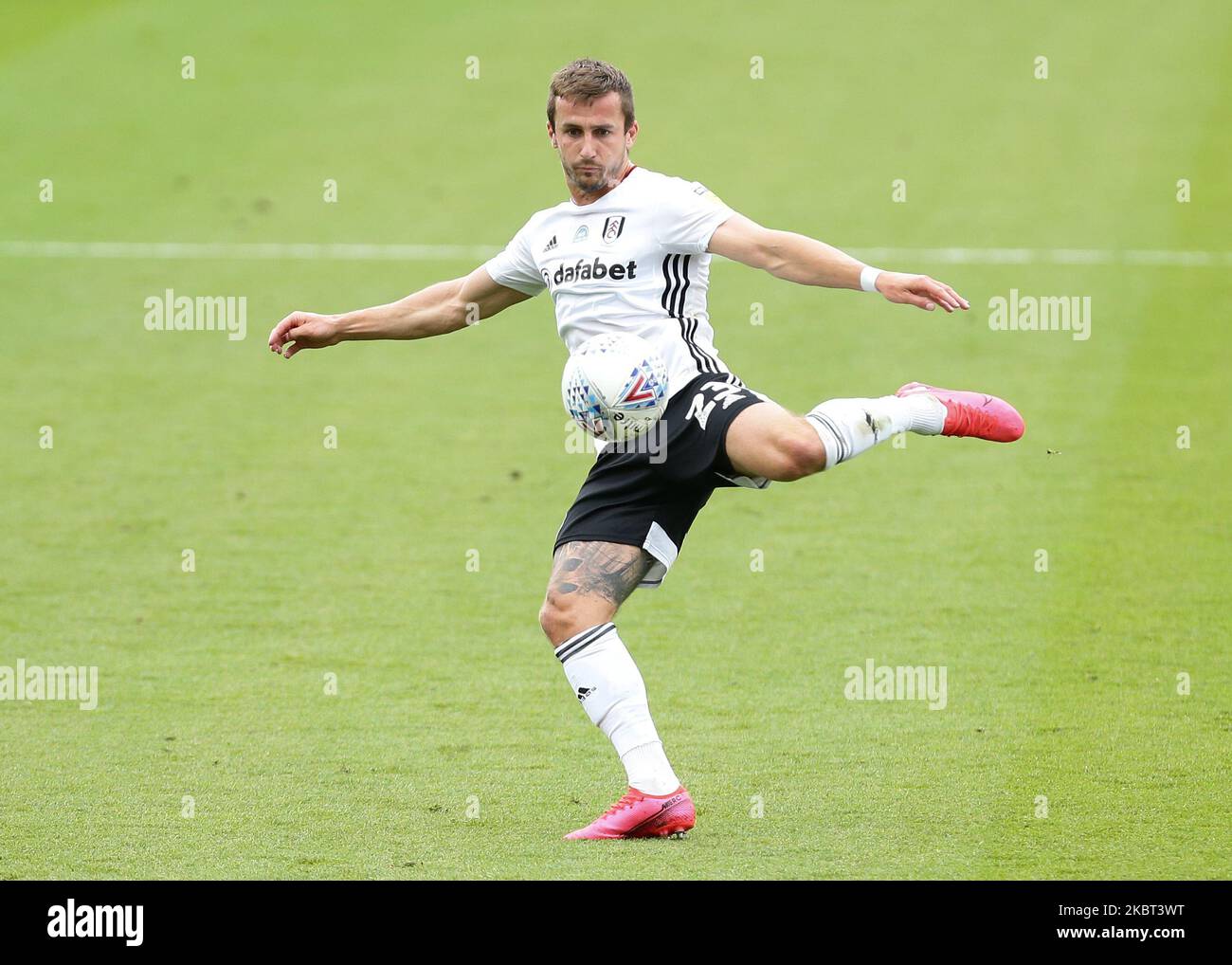 Joe Bryan de Fulham en action pendant le match de championnat Sky Bet entre Fulham et Birmingham City à Craven Cottage, Londres, le samedi 4th juillet 2020. (Photo de Jacques Feeney/MI News/NurPhoto) Banque D'Images