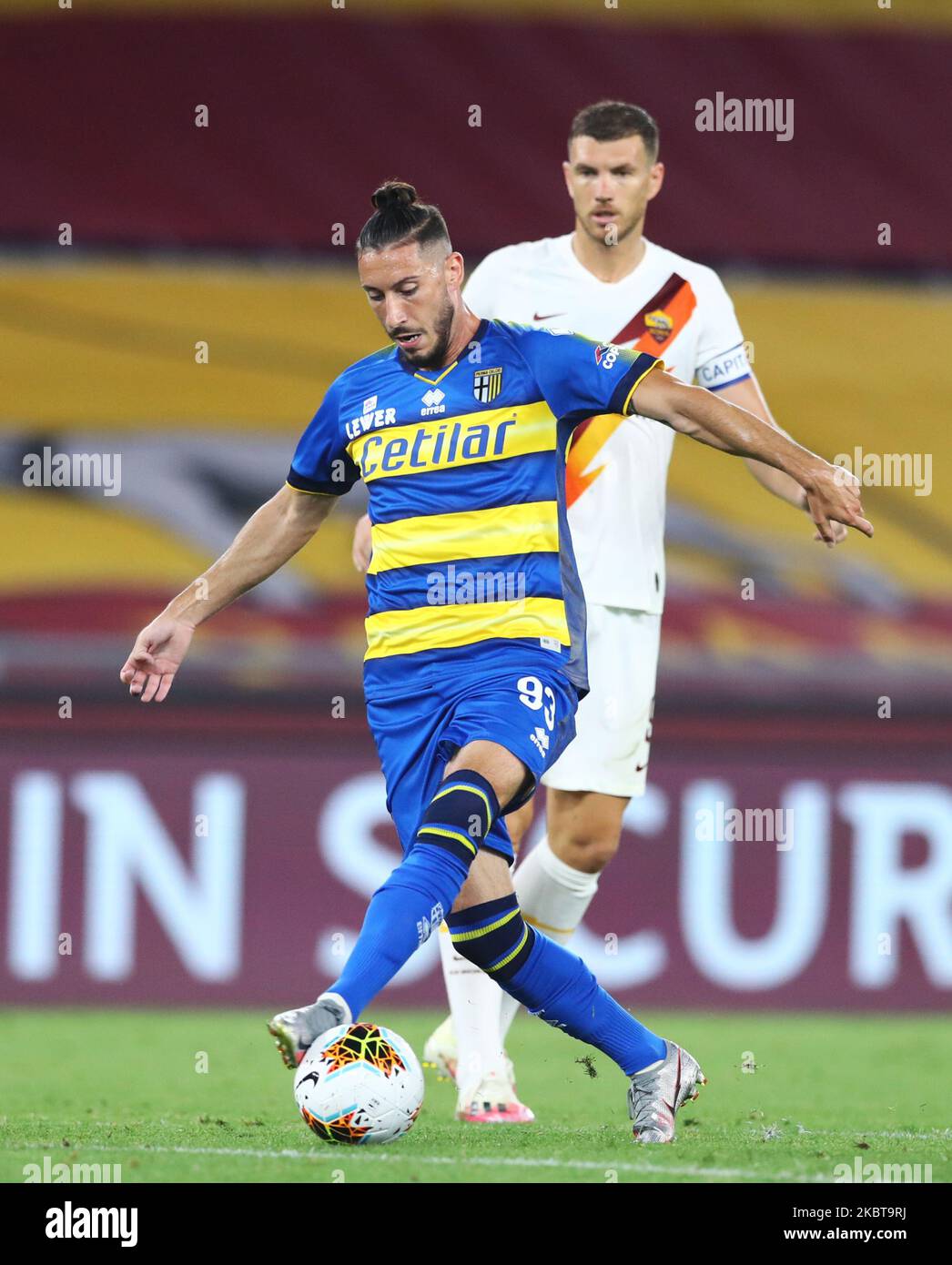 Mattia Sprocati de Parme en action pendant le football série Un match de Rome contre Parme Calcio au stade Olimpico à Rome, Italie sur 8 juillet 2020 (photo de Matteo Ciambelli/NurPhoto) Banque D'Images