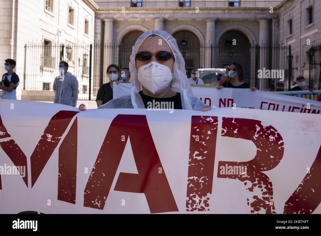 Un groupe de personnes du mouvement antinucléaire ibérique se réunit devant le Ministère de la transition écologique à Madrid, en Espagne, sur 16 juillet 2020 pour demander la fermeture des centrales nucléaires espagnoles. (Photo par Oscar Gonzalez/NurPhoto) Banque D'Images