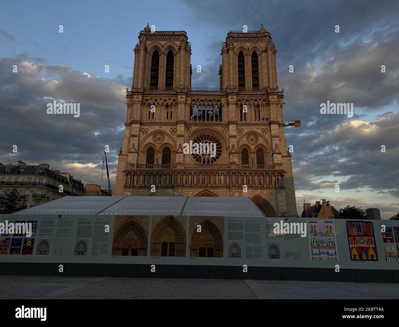 La vie quotidienne dans le centre de Paris sur 17 juillet 2020. La capitale française a rouvert ses activités après des mois de confinement total, en raison de l'épidémie de coronavirus. (Photo par Alberto Pezzali/NurPhoto) Banque D'Images