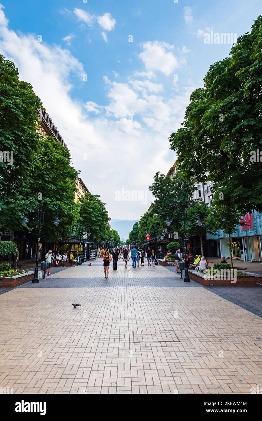 Sofia, Bulgarie - août 2022 : boulevard Vitosha à Sofia, la principale rue commerçante de Sofia, Bulgarie Banque D'Images