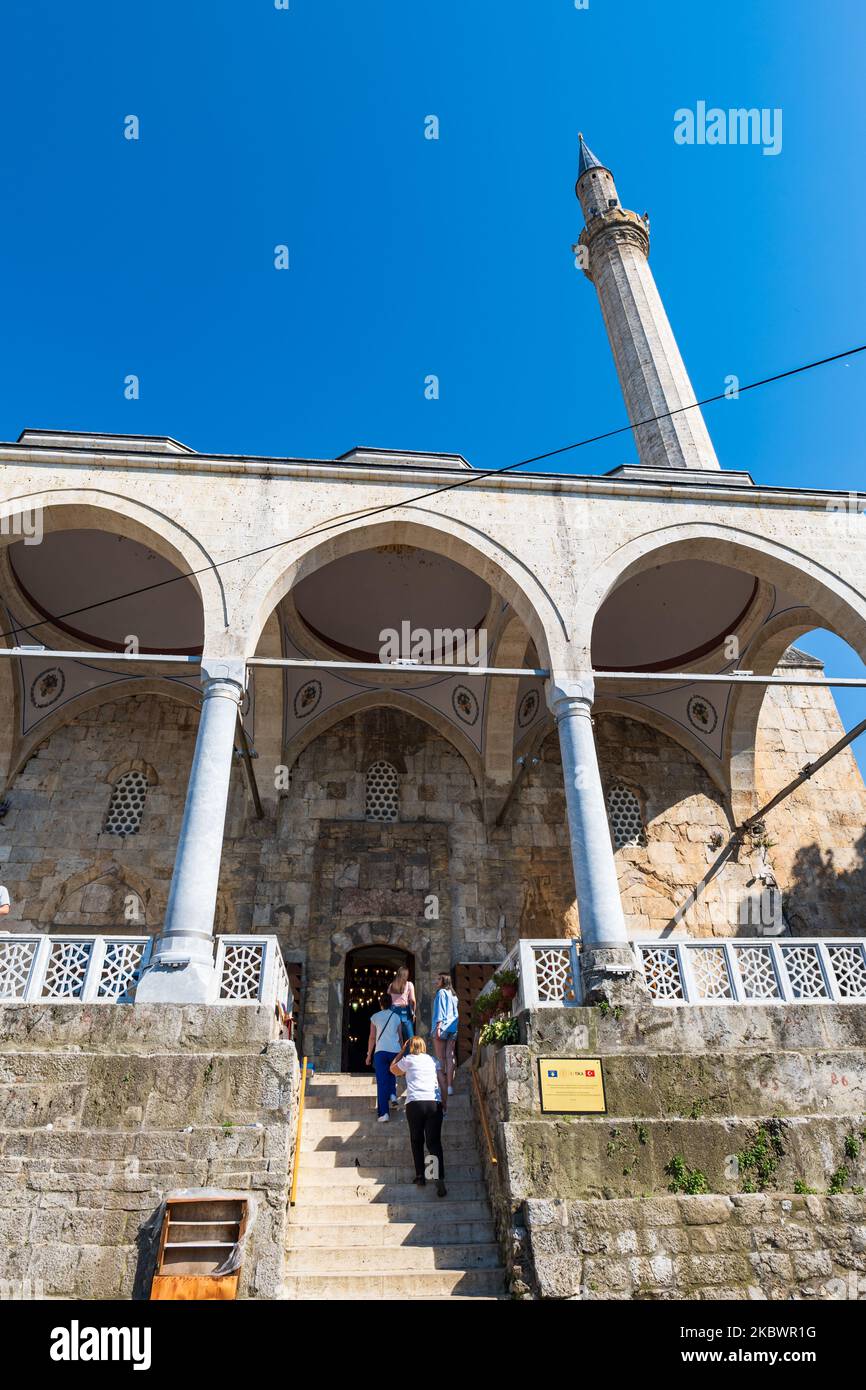 Mosquée Sinan Pasha à Prizren, Kosovo. Mosquée historique dans la ville de Prizren, Kosovo Banque D'Images