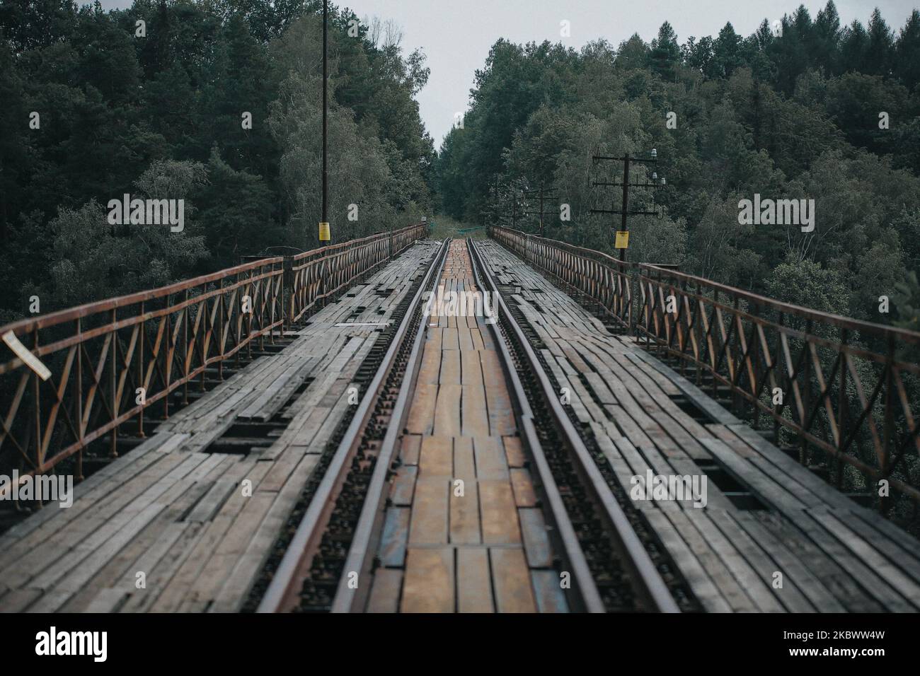 Vue sur le pont de Pilchowice, Pologne, sur 7 août 2020 qui doit être soufflé pendant le tir pour la mission: Impossible. Les habitants de Pilchowice protestent.(photo de Krzysztof Zatycki/NurPhoto) Banque D'Images