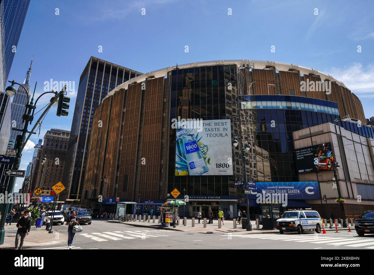 Vue sur le Madison Square Garden alors que la ville de New York poursuit la phase 4 de réouverture suite aux restrictions imposées pour ralentir la propagation du coronavirus sur 20 août 2020 à New York. La quatrième phase permet les arts et le divertissement de plein air, les événements sportifs sans fans et la production de médias. (Photo de John Nacion/NurPhoto) Banque D'Images