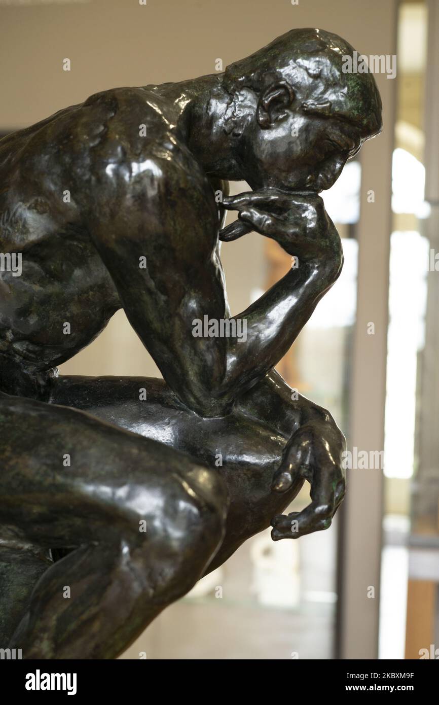 Serre-livres Le Penseur De Rodin En Métal Patiné, Lesté – Déco Vintage Occasion