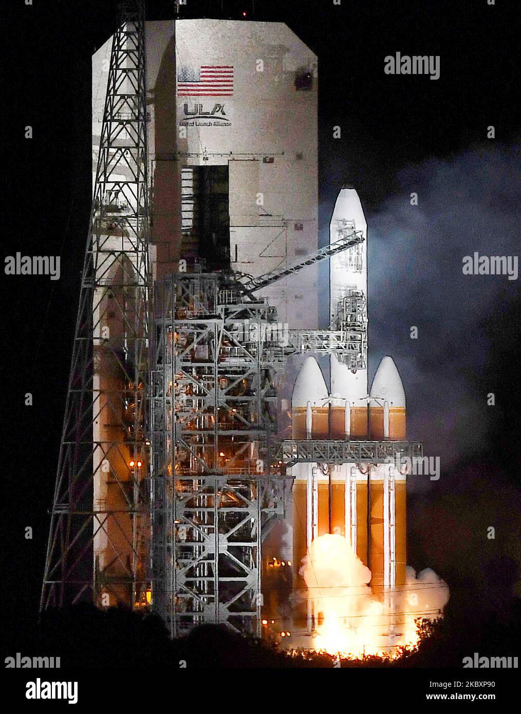 Une fusée Delta IV-Heavy de United Launch Alliance transportant un satellite espion classé pour le Bureau national de reconnaissance est considérée comme avortée trois secondes avant son lancement prévu à partir du PAD 37B à la station aérienne de Cape Canaveral à 29 août 2020, à Cape Canaveral, en Floride, aux États-Unis. La raison de l'abandon n'a pas été révélée. Une autre tentative de lancement ne sera pas programmée pendant au moins une semaine. (Photo de Paul Hennessy/NurPhoto) Banque D'Images