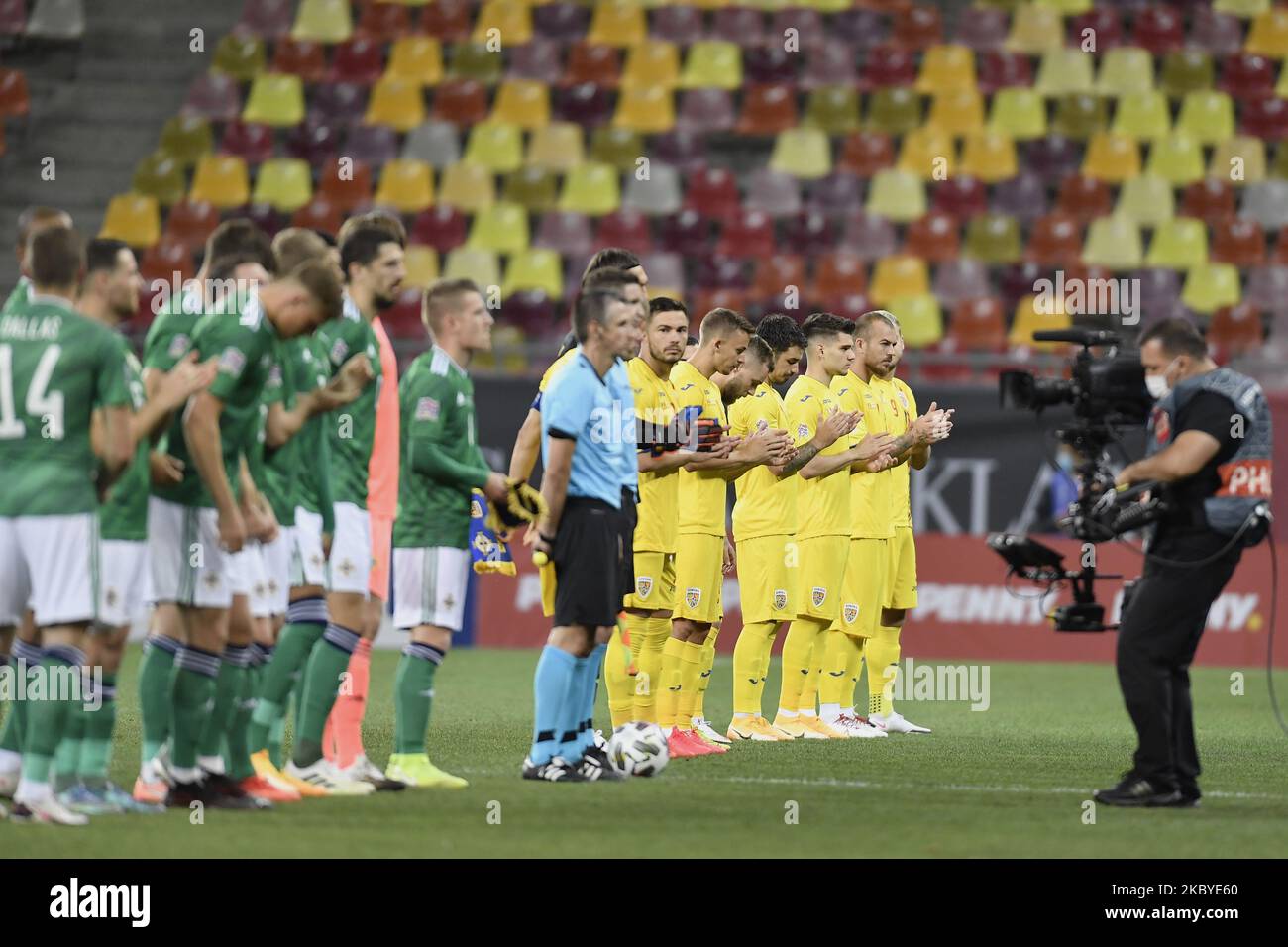 Les onze premiers de la Roumanie lors du match de l'UEFA Nations League 2021 entre la Roumanie et l'Irlande du Nord à l'Arena Nationala, à Bucarest, en Roumanie, le 4 septembre 2020. (Photo par Alex Nicodim/NurPhoto) Banque D'Images