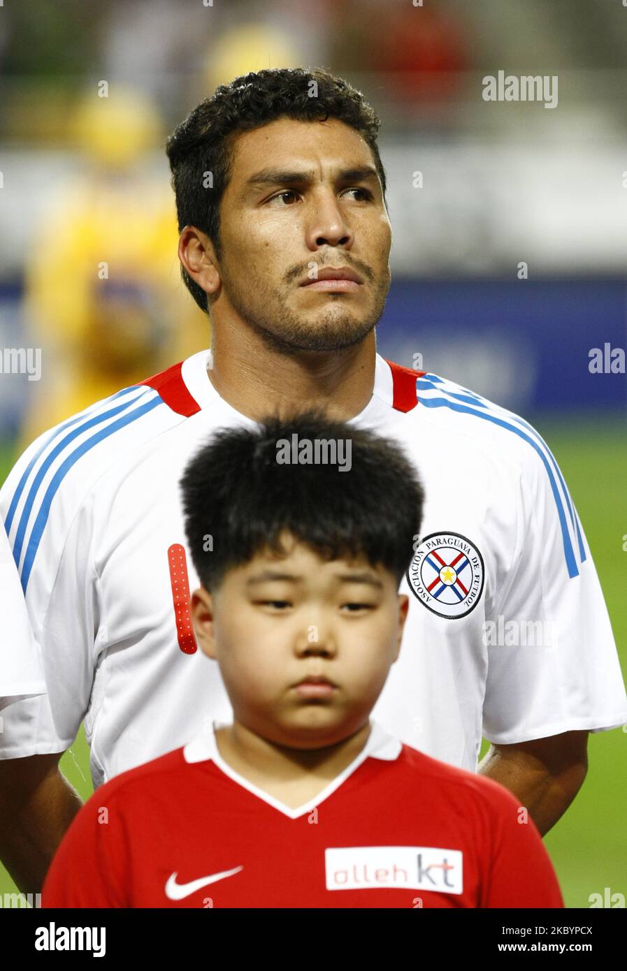 Salvador Cabanas, Paraguay, se tient devant le match international amical entre la Corée du Sud et le Paraguay au stade de coupe du monde de Séoul sur 12 août 2009 à Séoul, Corée du Sud. (Photo de Seung-il Ryu/NurPhoto) Banque D'Images