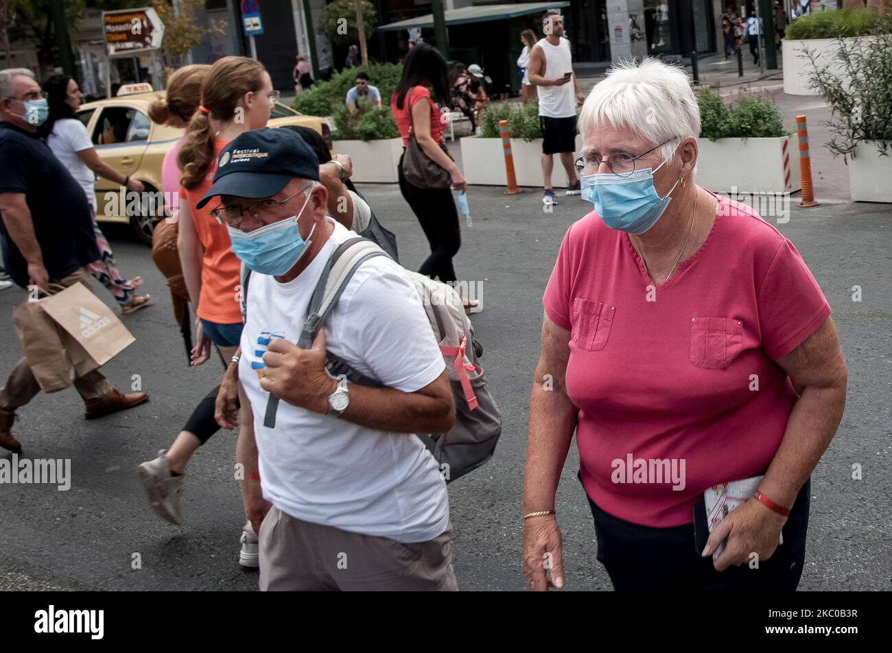 Avec de nouvelles mesures dues au coronavirus (Covid-19), le gouvernement va de l'avant pour les deux prochaines semaines pour la préfecture d'Attique à Athènes, Grèce sur 21 septembre 2020. Les mesures concernent la réduction du nombre de personnes qui se rassemblent, des travailleurs et des groupes vulnérables. (Photo de Nikolas Kokovovlis/NurPhoto) Banque D'Images