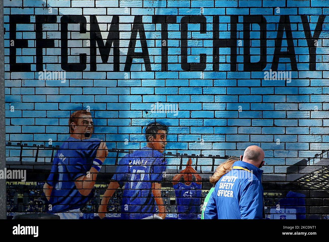 Vue extérieure générale d'une murale EFC lors du match de la coupe Vitality Women's FA entre Everton et Chelsea à Goodison Park, Liverpool, en Angleterre, le 27th septembre 2020. (Photo de Tim Markland/MI News/NurPhoto) Banque D'Images