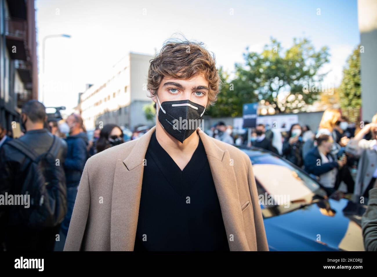 Lorenzo Zurzolo participe au défilé de mode Valentino pendant la semaine de mode de Milan Printemps/été 2021 sur 27 septembre 2020 à Milan, Italie (photo d'Alessandro Bremec/NurPhoto) Banque D'Images