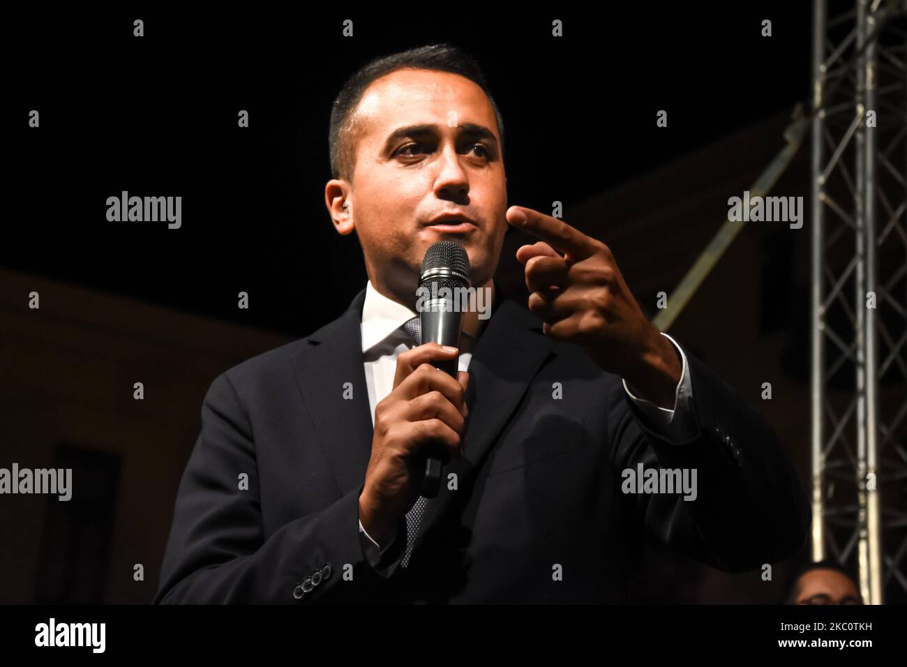 Le ministre des Affaires étrangères et chef de file historique du mouvement 5 étoiles, Luigi Di Maio, se rend à Termini Imerese pour soutenir la candidate mayonnaise Maria Terranova. Italie, Sicile, Palerme, Termini Imerese 27 septembre 2020 (photo de Francesco Militello Mirto/NurPhoto) Banque D'Images