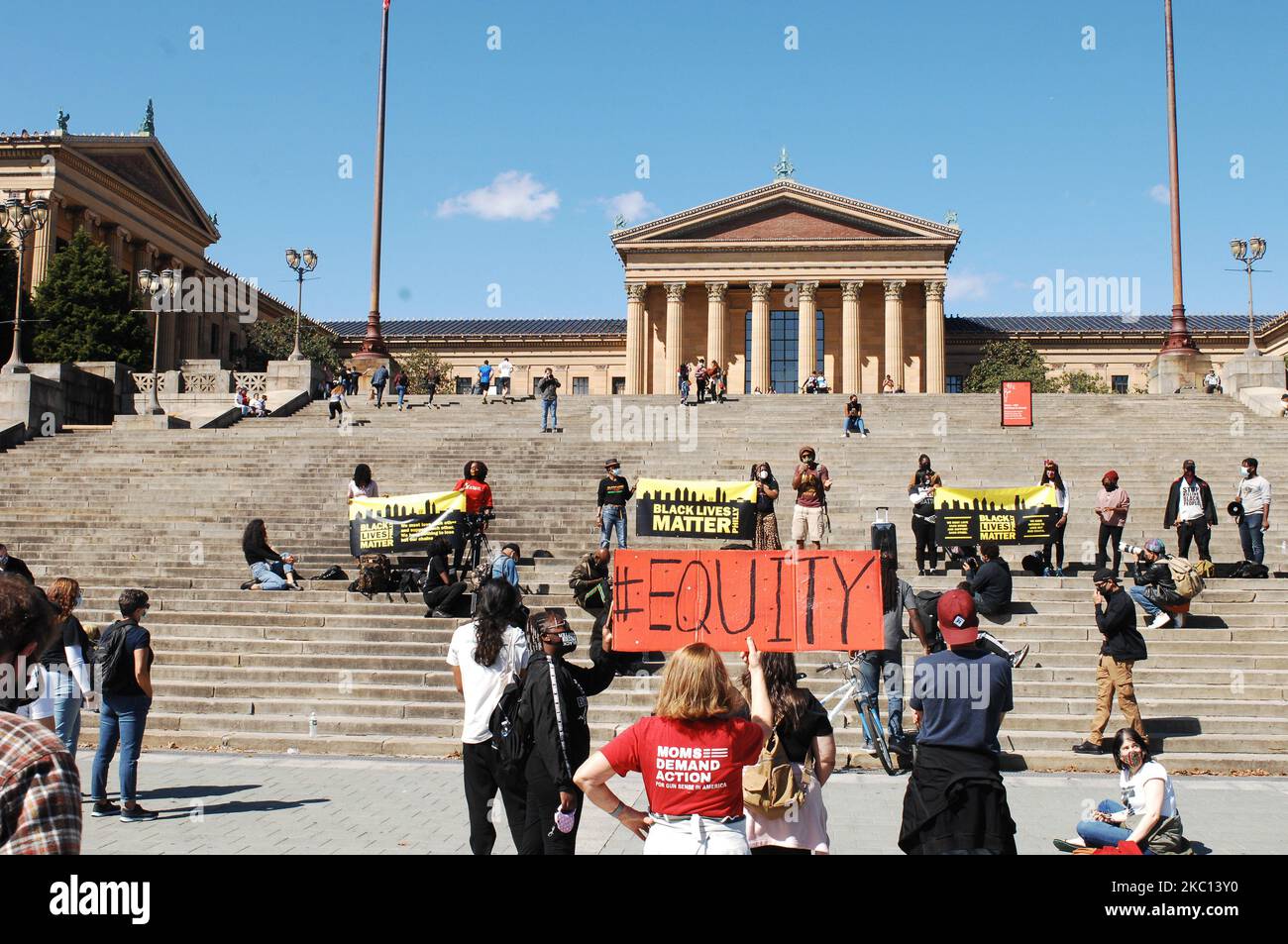 Black Lives Matter Philly a organisé un rassemblement et un Teach-In, en l'honneur de Breonna Taylor, en solidarité avec Louisville et toutes les communautés se mobilisant pour la défense de Black Lives à Philadelphie, PA sur 3 octobre 2020. (Photo par Cory Clark/NurPhoto) Banque D'Images