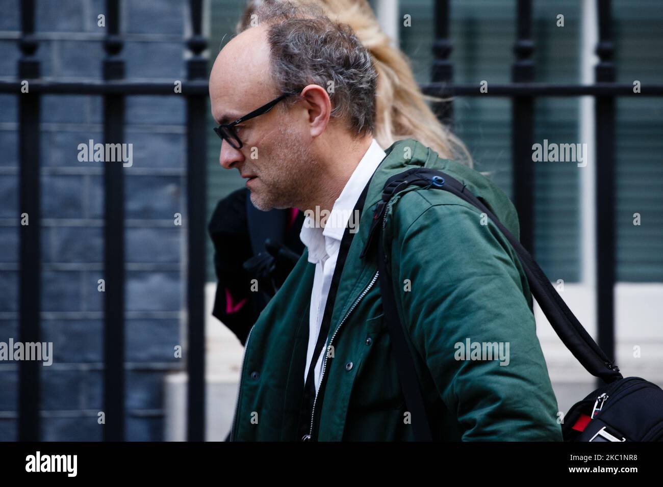 Dominic Cummings, conseiller principal du Premier ministre Boris Johnson, se promène le long de Downing Street à Londres, en Angleterre, sur 13 octobre 2020. (Photo de David Cliff/NurPhoto) Banque D'Images