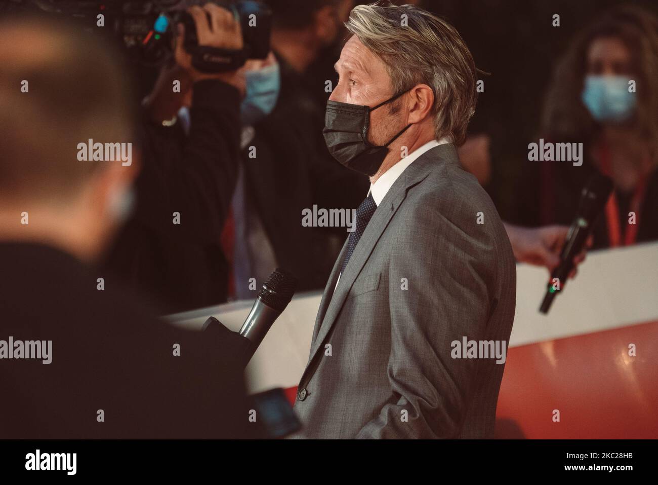 Mads Mikkelsen assiste au tapis rouge du film 'druk' lors du Festival du film de Rome 15th sur 20 octobre 2020 à Rome, Italie (photo de Luca Carlino/NurPhoto) Banque D'Images