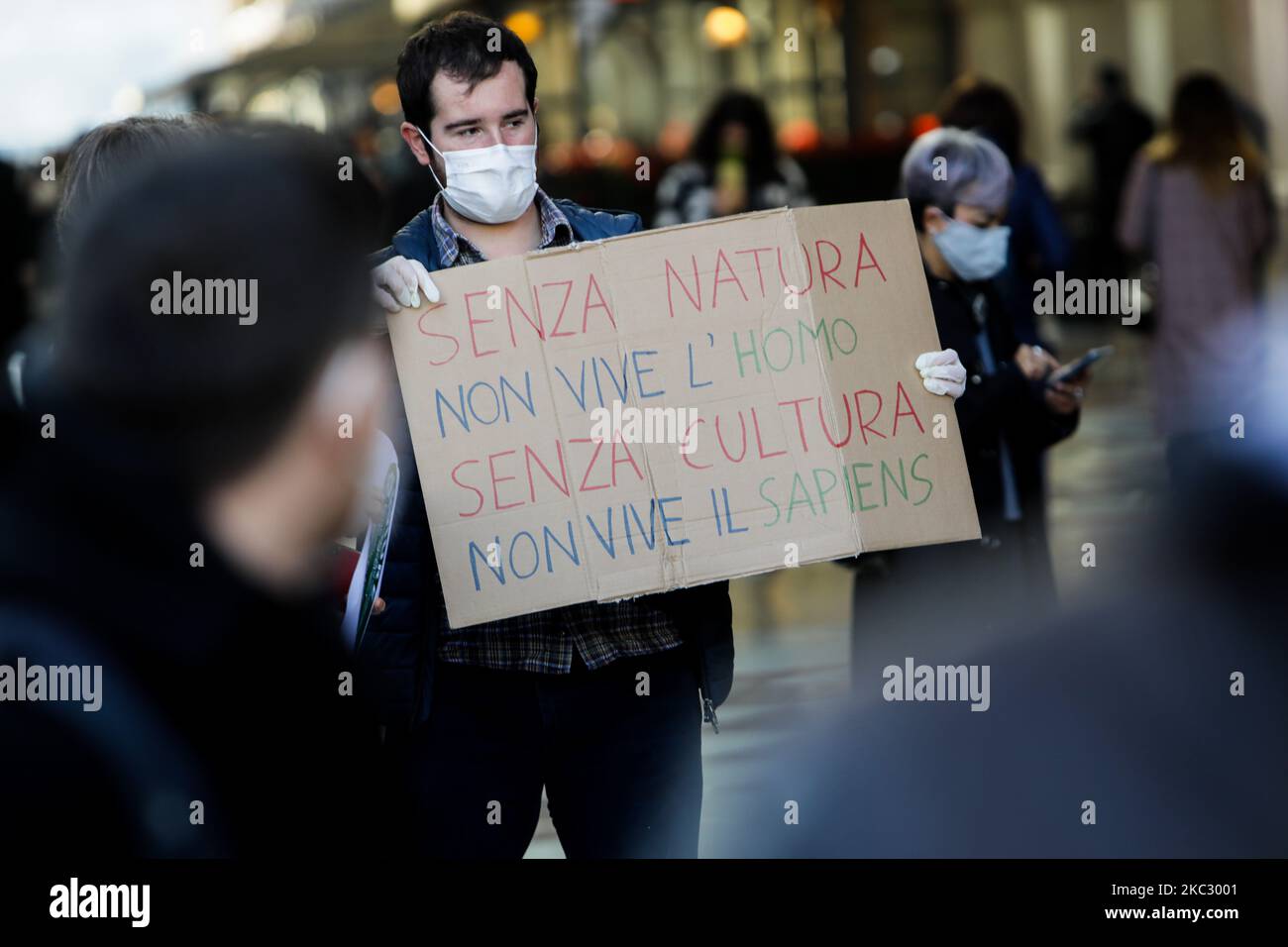 Manifestation par des travailleurs du divertissement à Milan, Italie, sur 30 octobre 2020 (photo de Mairo Cinquetti/NurPhoto) Banque D'Images