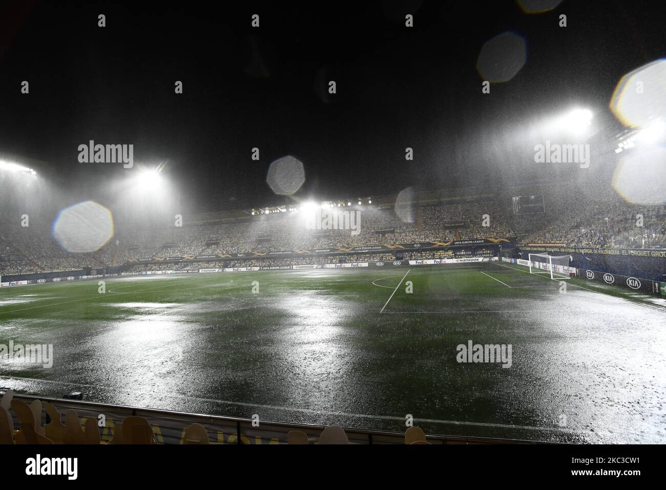 Écharpe De Foot UEFA Europa League - Villarreal CF Vs Maccabi Tel Aviv - Neuve