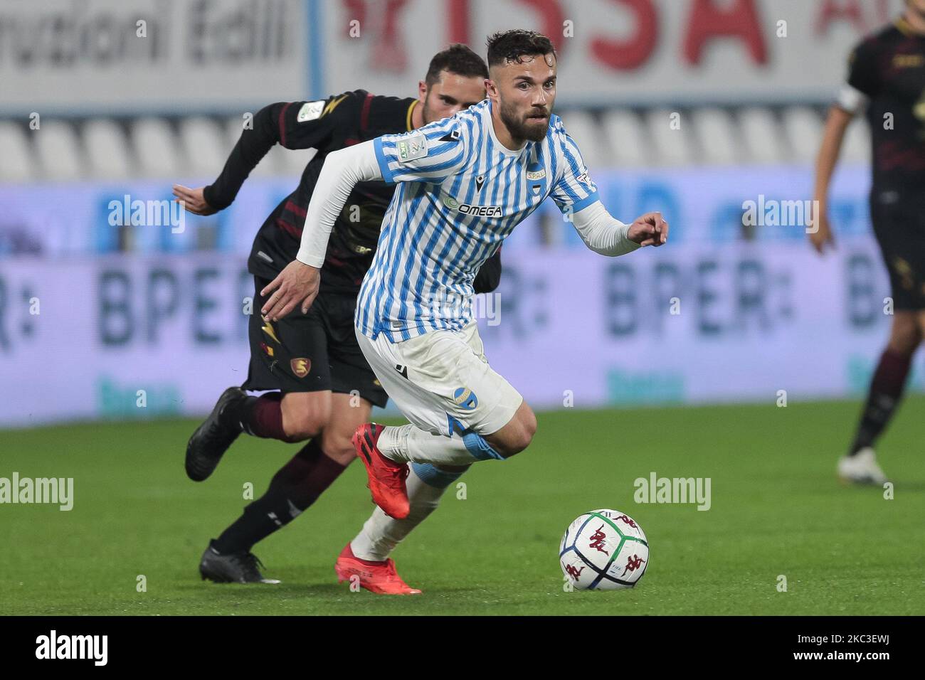 Federico Di Francesco pendant le match de la série BKT entre SPAL et Salernitana au Stadio Paolo Mazza sur 6 novembre 2020 à Ferrara, Italie. (Photo par Emmanuele Ciancaglini/NurPhoto) Banque D'Images