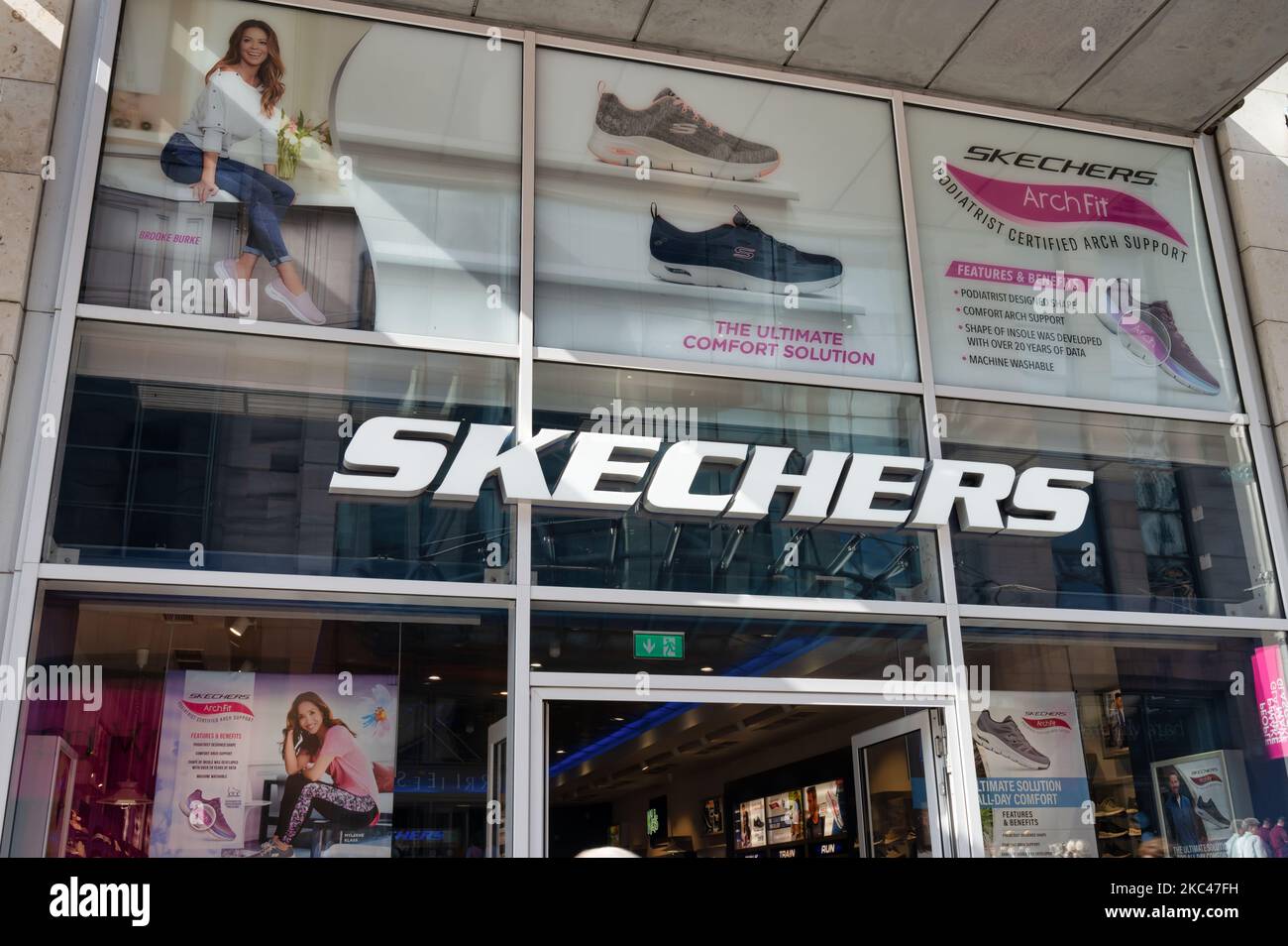 Skechers magasins cheap