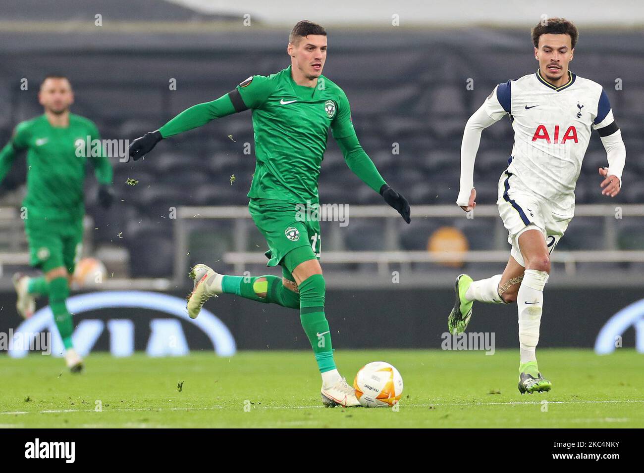 Ludogorets avance Kiril Despodov en action lors du match du groupe J de l'UEFA Europa League entre Tottenham Hotspur et PFC Ludogorets Razgrad au stade Tottenham Hotspur, à Londres, le jeudi 26th novembre 2020. (Photo de Jon Bromley/MI News/NurPhoto) Banque D'Images