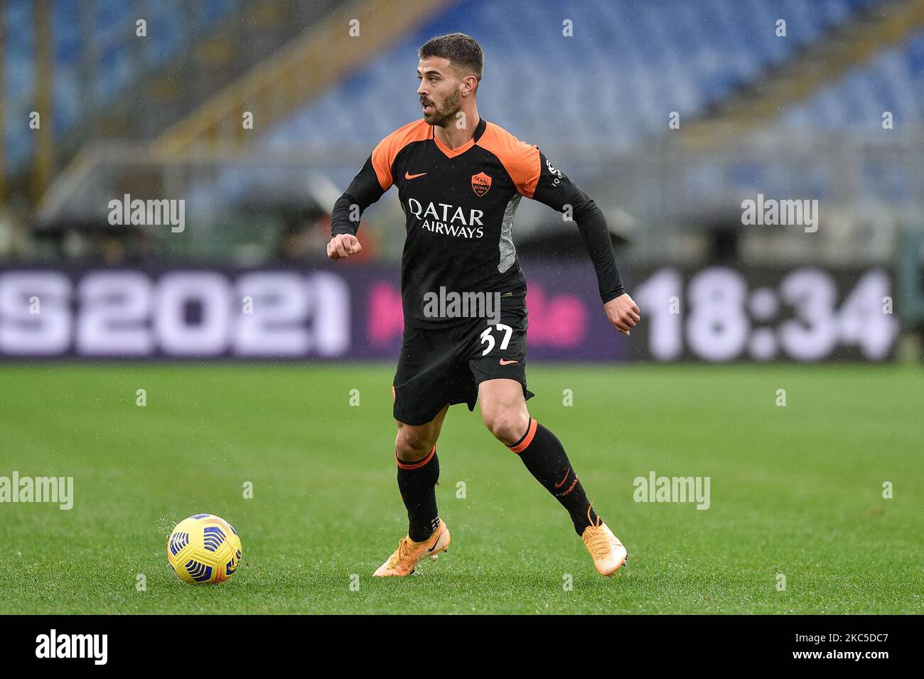 Leonardo Spinazzola de AS Roma pendant la série Un match entre AS Roma et Sassuolo Calcio au Stadio Olimpico, Rome, Italie, le 6 décembre 2020. (Photo de Giuseppe Maffia/NurPhoto) Banque D'Images