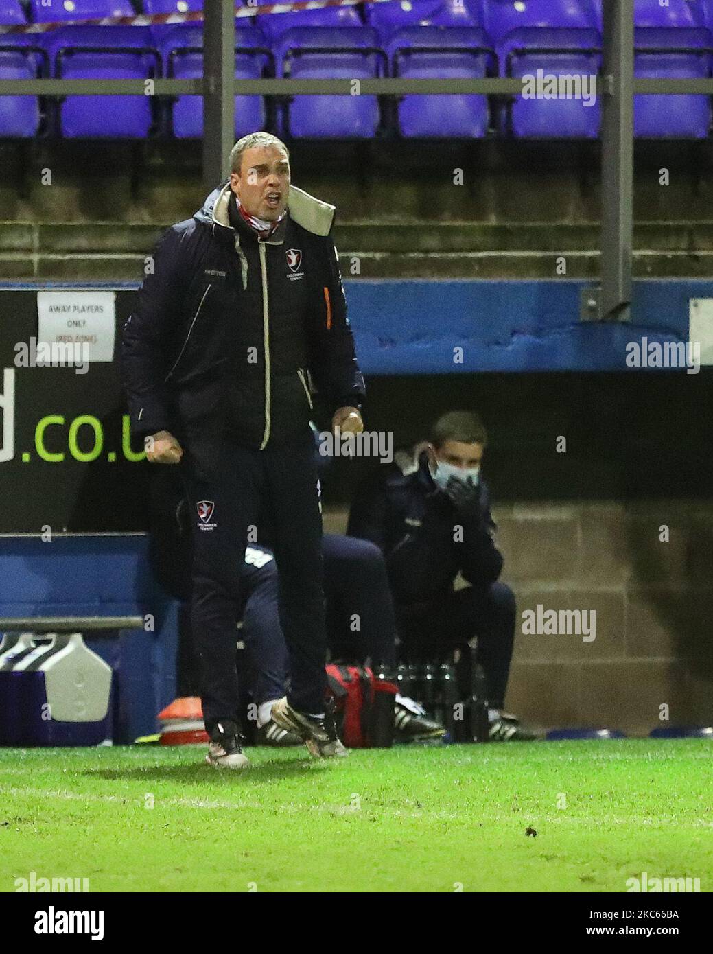 'Cheltenham Town Manager, Michael Duff lors du match Sky Bet League 2 entre Barrow et Cheltenham Town à la rue Holker, Barrow-in-Furness le samedi 19th décembre 2020. (Photo de Mark Fletcher/MI News/NurPhoto) Banque D'Images