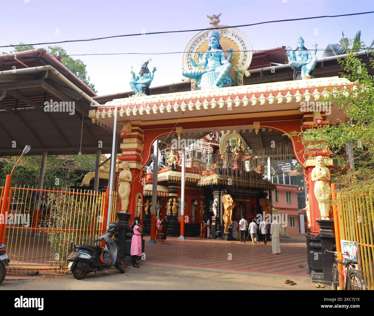 Temple Pazhanchira Devi à Thiruvananthapuram (Trivandrum), Kerala, Inde. Le temple de Sree Pazhanchira Devi est l'un des temples les plus anciens. Le temple a près de 700 ans et est un excellent exemple de Kerala Vasthu Vidya et de son architecture. Cette structure patrimoniale est placée sous la liste des monuments d'importance nationale. (Photo de Creative Touch Imaging Ltd./NurPhoto) Banque D'Images