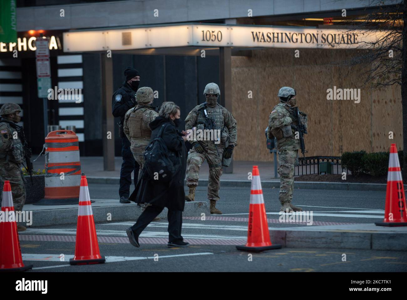 Washington DC se prépare à l'inauguration de Biden avec la Garde nationale, la police et les clôtures, 19 janvier 2021 (photo de Zach D Roberts/NurPhoto) Banque D'Images