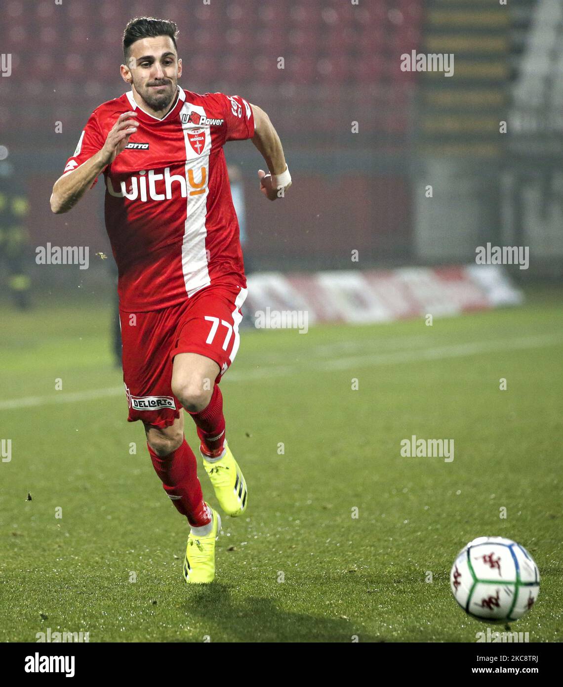 Marco d'Alessandro d'AC Monza en action pendant le match de la série B ...