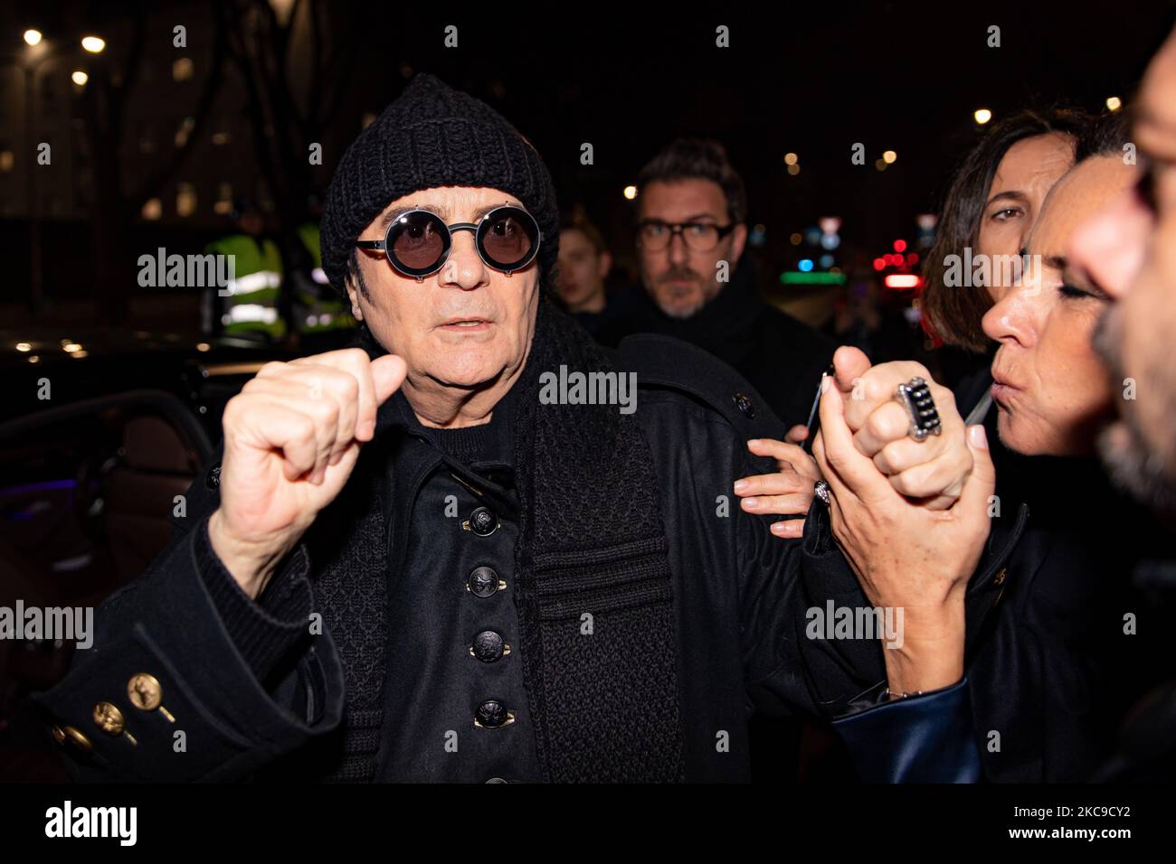 Renato Zero participe au défilé de mode Giorgio Armani lors de la semaine de la mode masculine de Milan automne/hiver 2020/2021 sur 13 janvier 2020 à Milan, Italie (photo d'Alessandro Bremec/NurPhoto) Banque D'Images