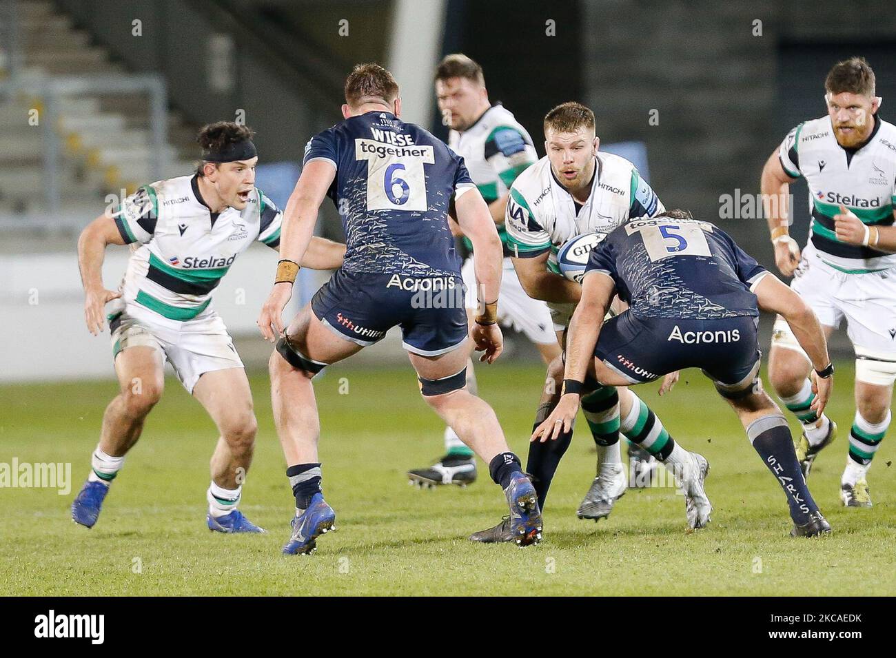 Callum Chick, de Newcastle Falcons, poursuit le match de Premiership Gallagher entre sale Sharks et Newcastle Falcons au stade AJ Bell, Eccles, le vendredi 5th mars 2021. (Photo de Chris Lishman/MI News/NurPhoto) Banque D'Images