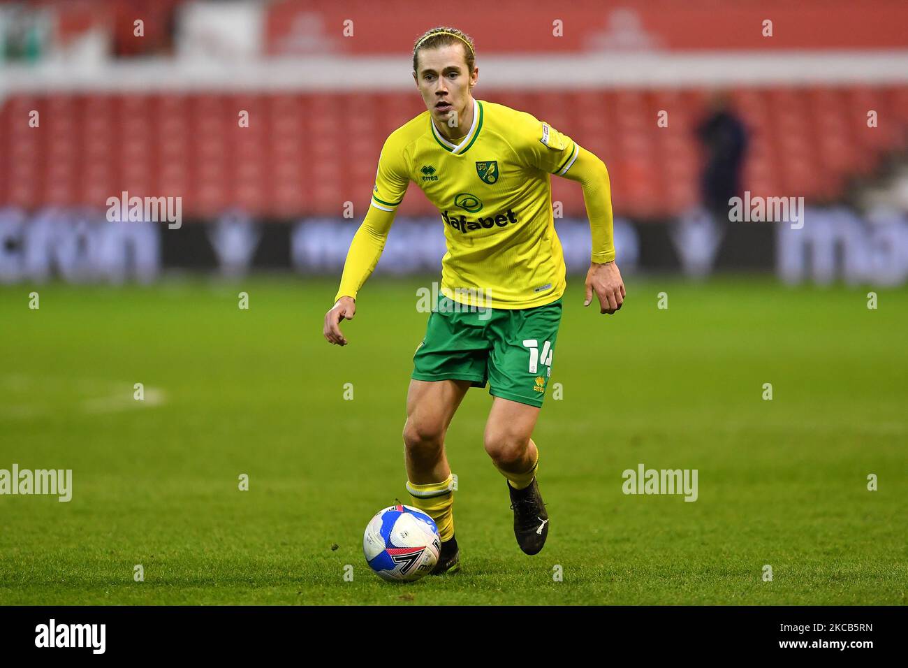 Todd Cantwell de Norwich City en action pendant le match de championnat Sky Bet entre Nottingham Forest et Norwich City au City Ground, Nottingham, le mercredi 17th mars 2021. (Photo de Jon Hobley/MI News/NurPhoto) Banque D'Images