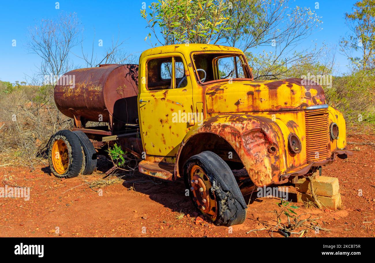 Camion-citerne du Battery Hill Mining Centre, Tennant Creek, territoire du Nord, Australie centrale. Ancienne mine souterraine, est maintenant une célèbre Banque D'Images