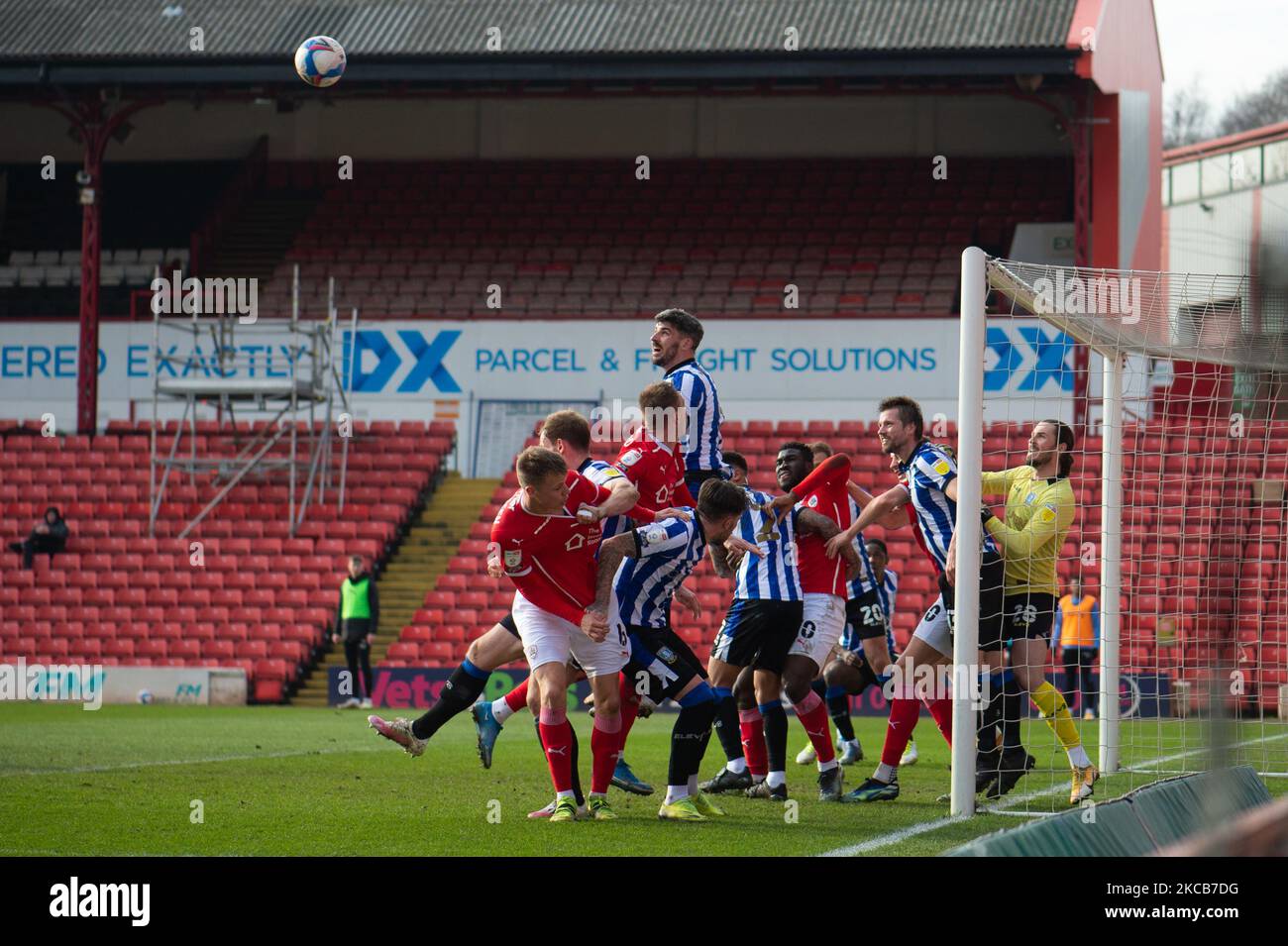 Callum Paterson, de Sheffield Wednesday, se remet à zéro lors du match de championnat SkyBet entre Barnsley et Sheffield Wednesday à Oakwell, Barnsley, le samedi 20th mars 2021. (Photo de Pat Scaasi/MI News/NurPhoto) Banque D'Images