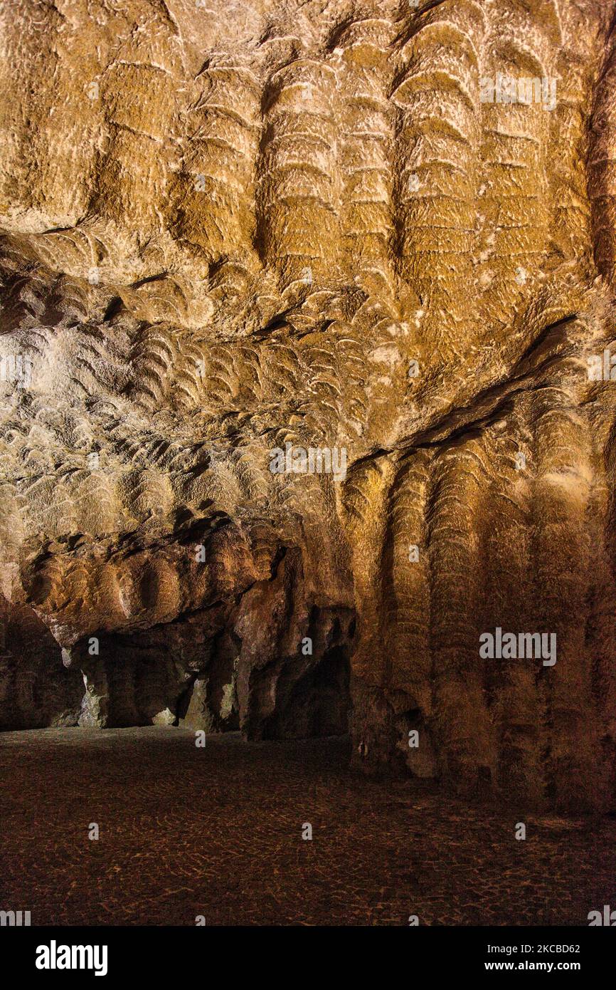 Les Grottes d'Hercules (Grottes d'Hercule) à Tanger (Tanger), Maroc, Afrique. Les grottes d'Hercules sont un complexe archéologique situé à Cape Spartel, au Maroc. La légende soutient que le Dieu romain Hercules est resté et a dormi dans cette grotte avant de faire son travail de 11th, (l'un des 12 labeurs que le roi Eurysteus de Tiryns lui avait donné) qui était d'obtenir des pommes d'or du jardin Hesperides. (Photo de Creative Touch Imaging Ltd./NurPhoto) Banque D'Images