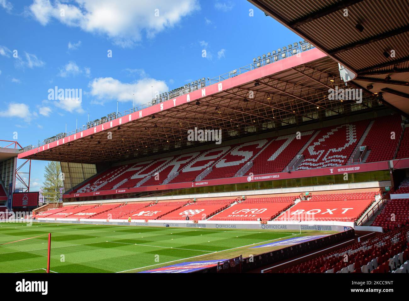 Vue générale à l'intérieur de la ville avant le lancement du match de championnat Sky Bet entre Nottingham Forest et Queens Park Rangers au City Ground, Nottingham, Angleterre, le 5th avril 2021. (Photo de Jon Hobley/MI News/NurPhoto) Banque D'Images