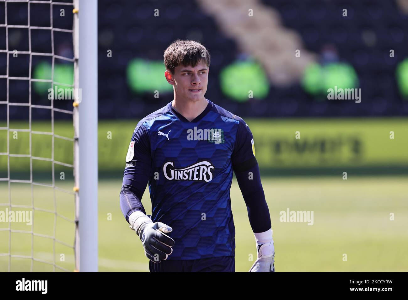 Michael Cooper de Plymouth Argyle lors du match de la Sky Bet League 1 entre Burton Albion et Plymouth Argyle au stade Pirelli, Burton Upon Trent, en Angleterre, le 17th avril 2021. (Photo de James HolyOak/MI News/NurPhoto) Banque D'Images