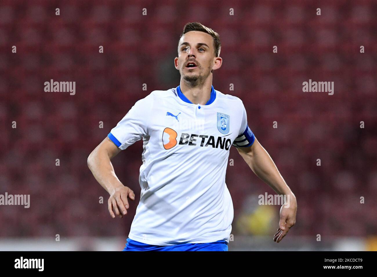 Nicusor Bancu, capitaine de l'Universitatea Craiova, en action pendant le match roumain de la Ligue 1 entre CFR Cluj et l'Universitatea Craiova, dans le stade Dr. Constantin Radulescu, à Cluj-Napoca, Roumanie, 24 avril 2021. (Photo de Flaviu Buboi/NurPhoto) Banque D'Images