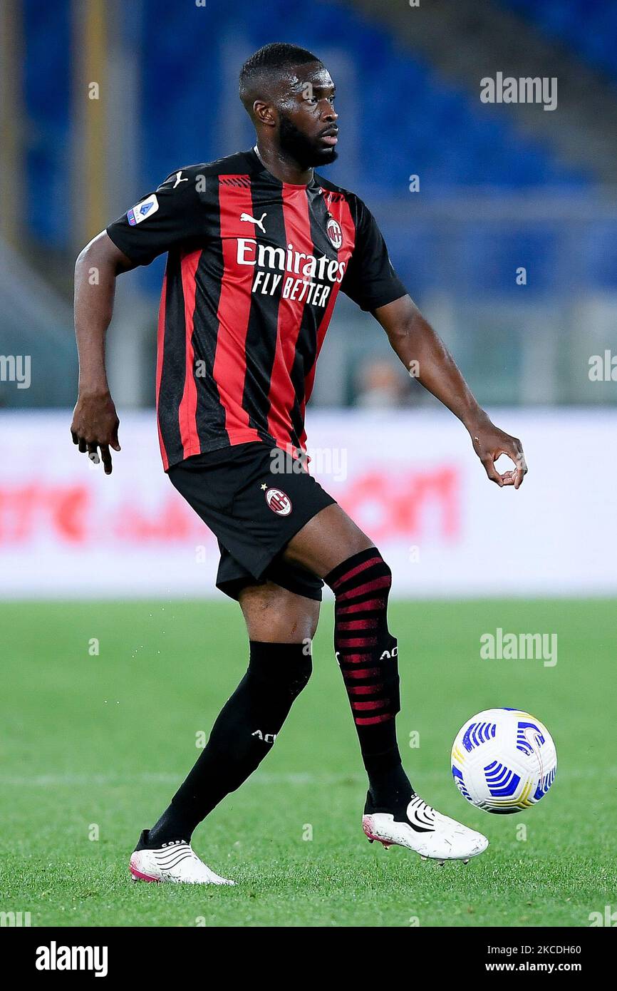 Fikayo Tomori d'AC Milan pendant la série Un match entre SS Lazio et AC Milan au Stadio Olimpico, Rome, Italie, le 26 avril 2021. (Photo de Giuseppe Maffia/NurPhoto) Banque D'Images