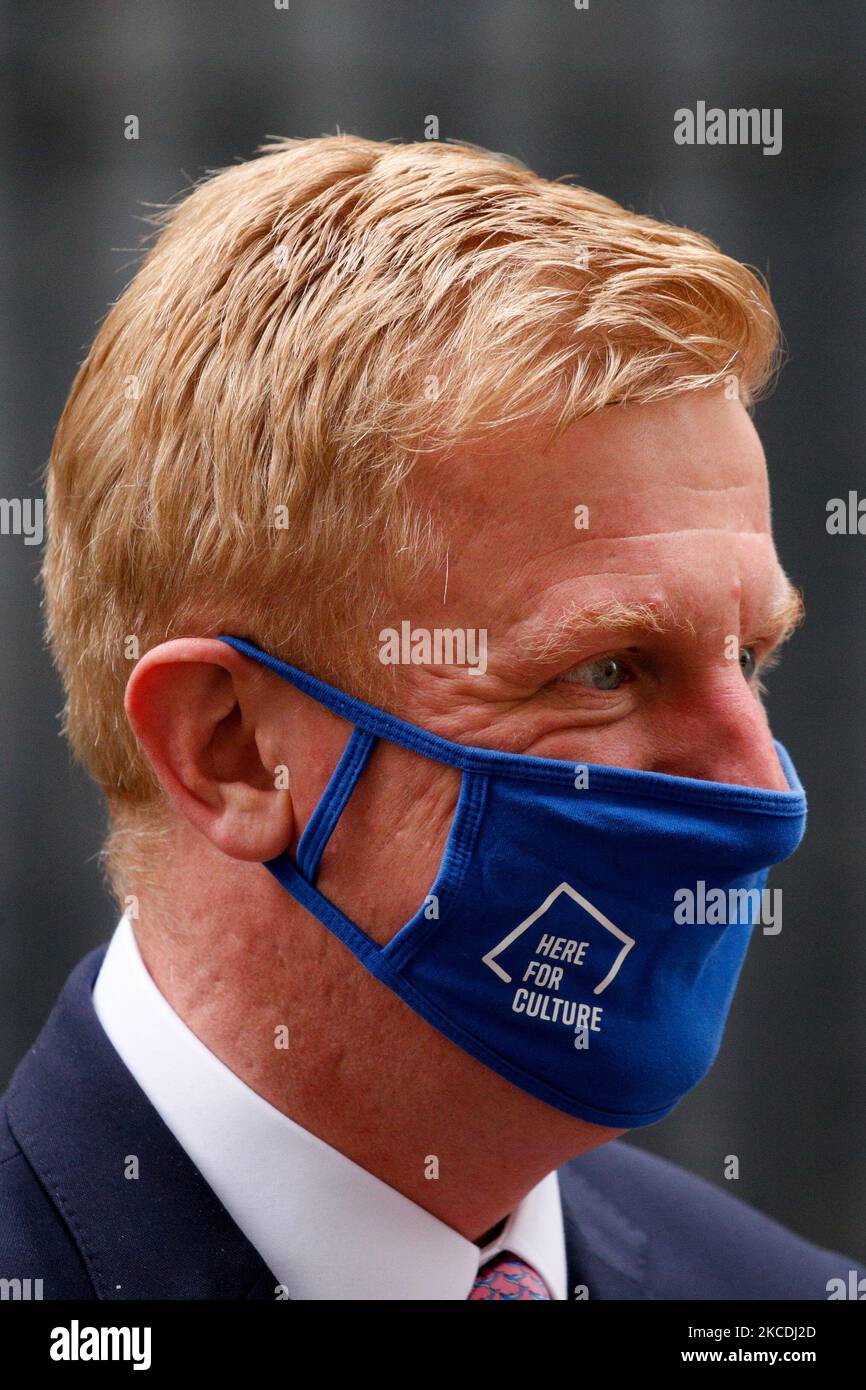 Oliver Dowden, secrétaire d'État au numérique, à la Culture, aux médias et au Sport, député conservateur de Hertsmere, quitte le 10 Downing Street à Londres, en Angleterre, à 28 avril 2021. (Photo de David Cliff/NurPhoto) Banque D'Images