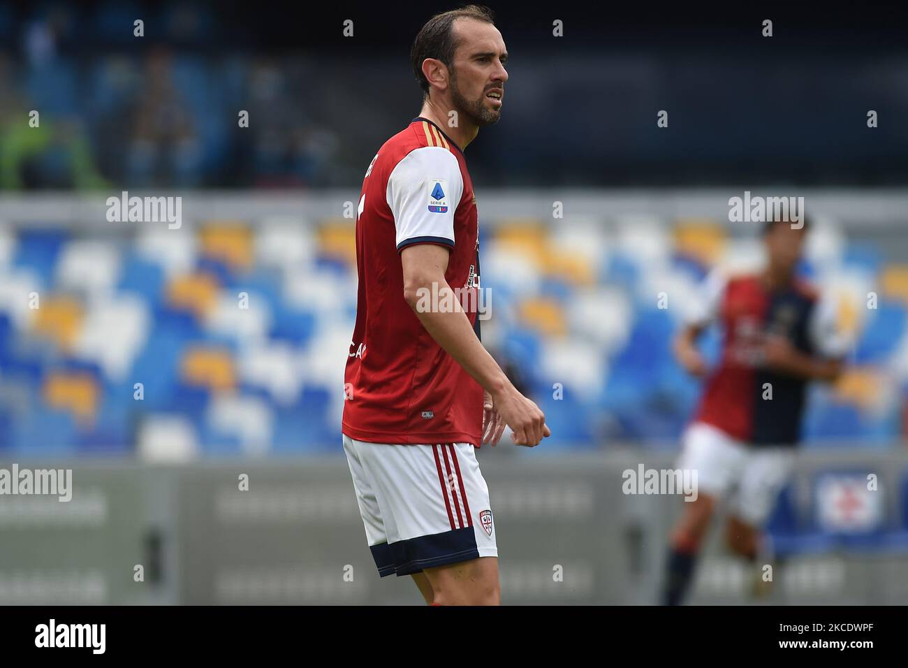 Diego Godin de Cagliari Calcio pendant la série Un match entre SSC Napoli et Cagliari Calcio au Stadio Diego Armando Maradona Naples Italie le 2 mai 2021. (Photo de Franco Romano/NurPhoto) Banque D'Images