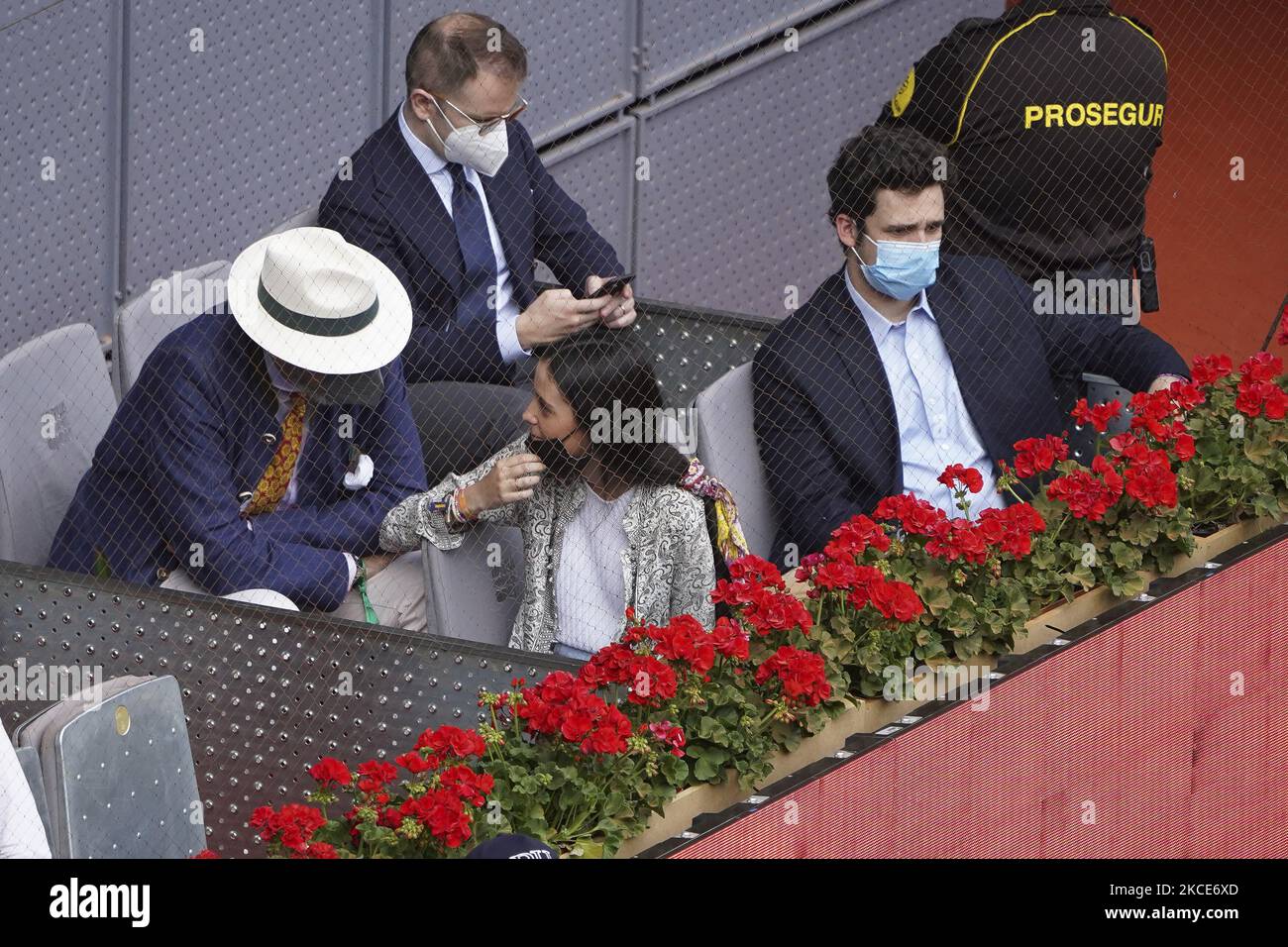 Jaime de Marichalar, Victoria Marichalar et Felipe Marichalar ont assisté au match de tennis ouvert de Madrid de la tournée ATP 2021 à la Caja Magica à Madrid sur 8 mai 2021 espagne (photo d'Oscar Gonzalez/NurPhoto) Banque D'Images