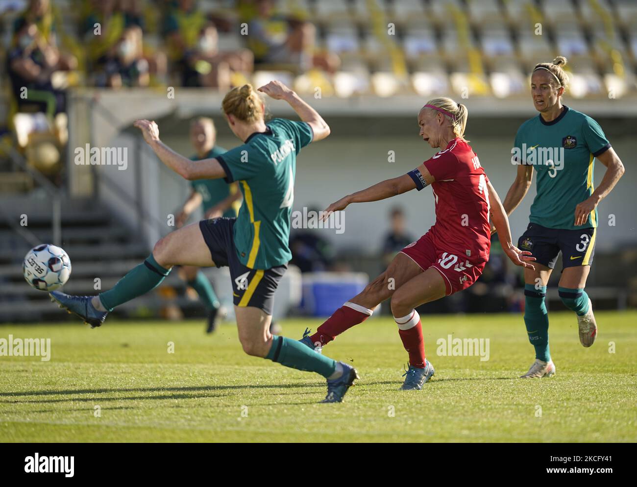 La Pernille du Danemark encore plus dure lors du match amical entre le Danemark et l’Australie au stade Horsens, à Horsens, au Danemark, sur 10 juin 2021. (Photo par Ulrik Pedersen/NurPhoto) Banque D'Images