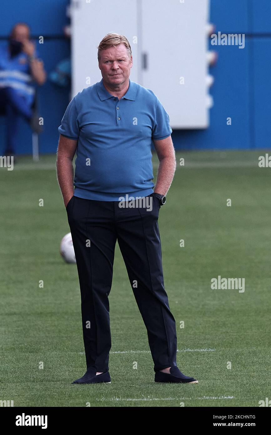 Ronald Koeman entraîneur en chef de Barcelone pendant le match amical d'avant-saison entre le FC Barcelone et le FC Gérone à Estadi Johan Cruyff sur 24 juillet 2021 à Barcelone, Espagne. (Photo de Jose Breton/Pics action/NurPhoto) Banque D'Images