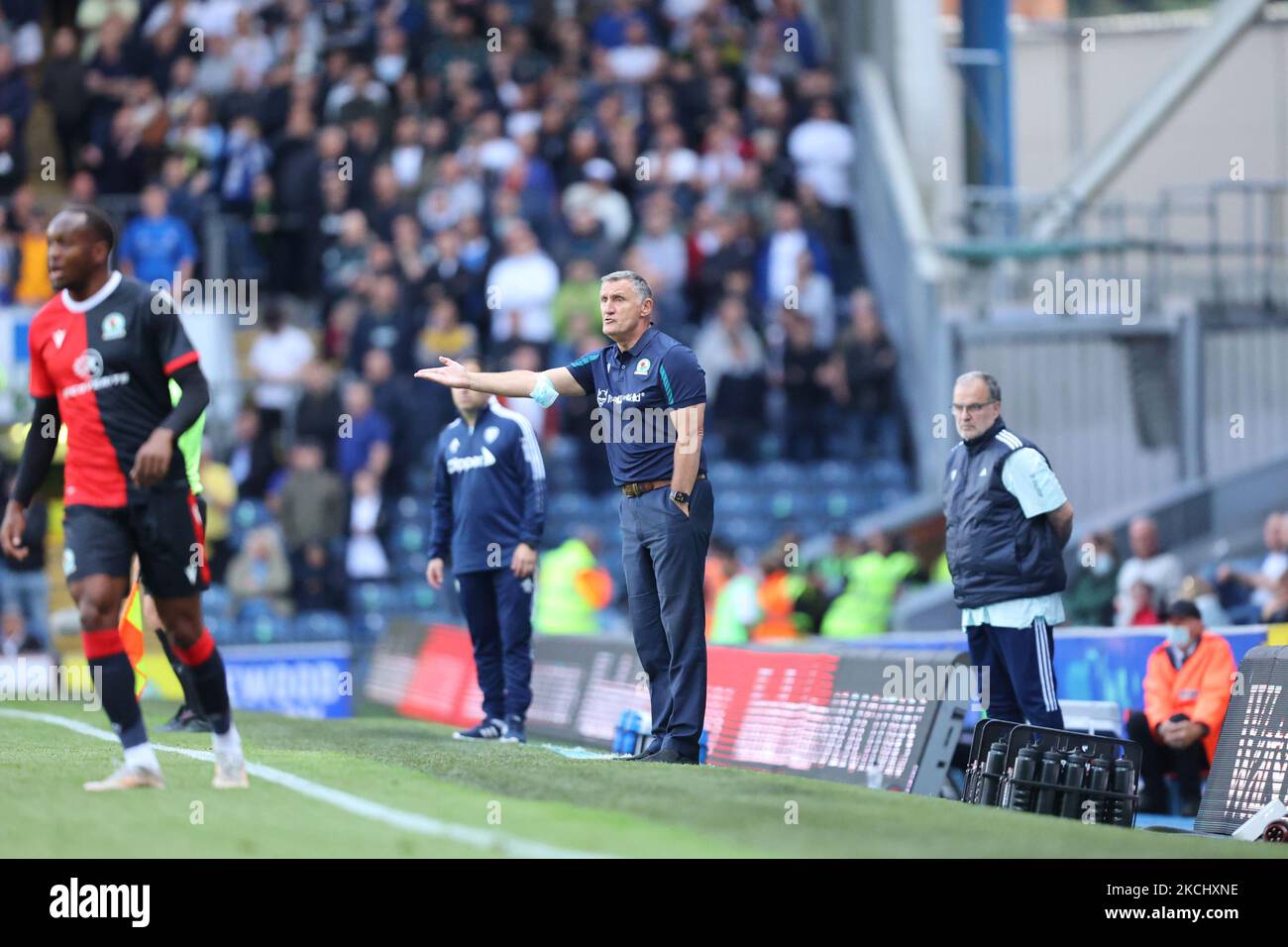 Tony Mowbray, directeur de Blackburn, Shouts, a regardé Marcelo Bielsa pendant le match amical d'avant-saison entre Blackburn Rovers et Leeds United à Ewood Park, Blackburn, le mercredi 28th juillet 2021. (Photo de Pat Scaasi/MI News/NurPhoto) Banque D'Images