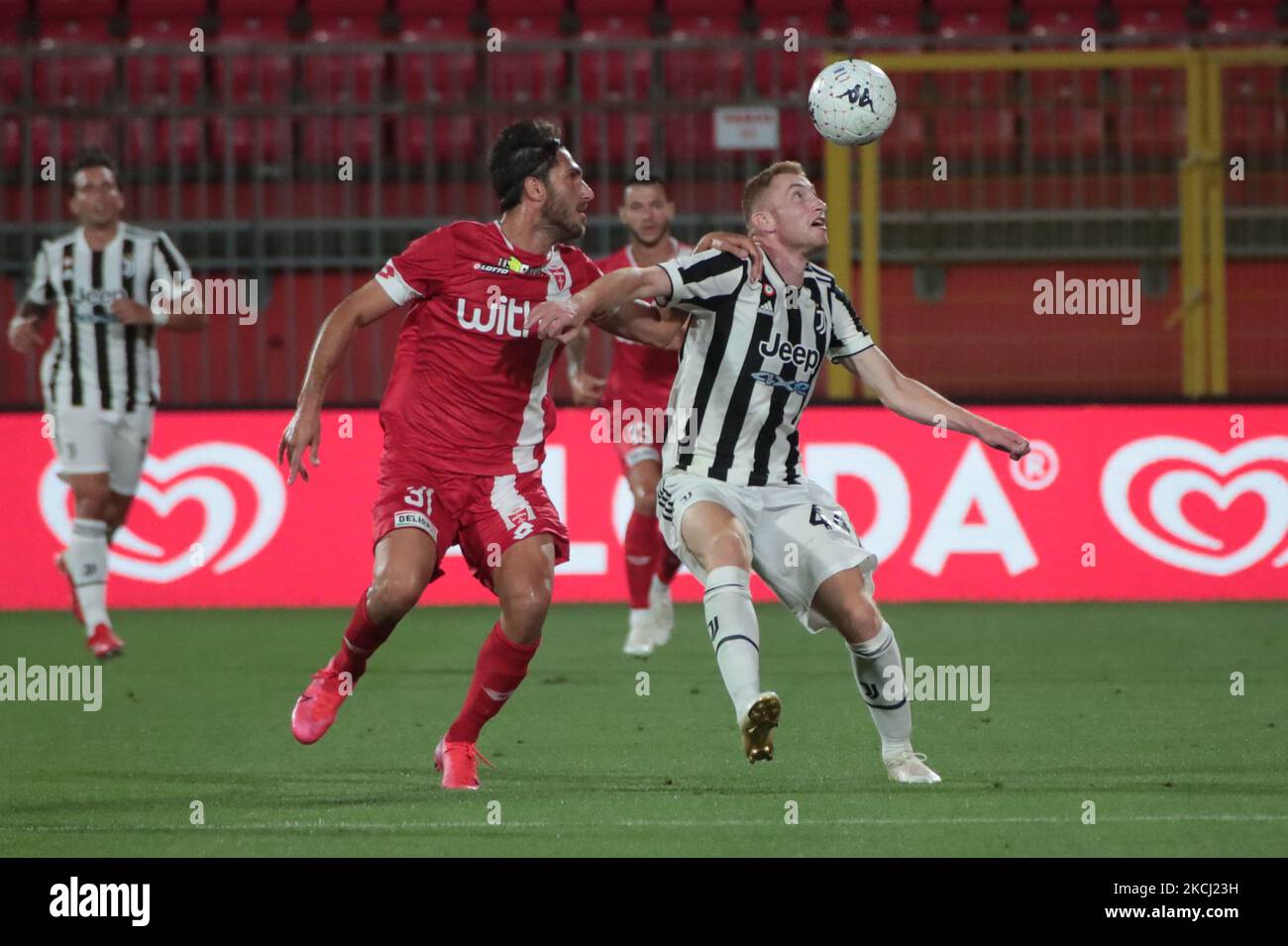 Dejan Kulusevski en action pendant le match amical d'avant-saison entre AC Monza et Juventus - Trofeo Berlusconi 2021 - au Stadio Brianteo sur 31 juillet 2021 à Monza, Italie. (Photo par Mairo Cinquetti/NurPhoto) Banque D'Images