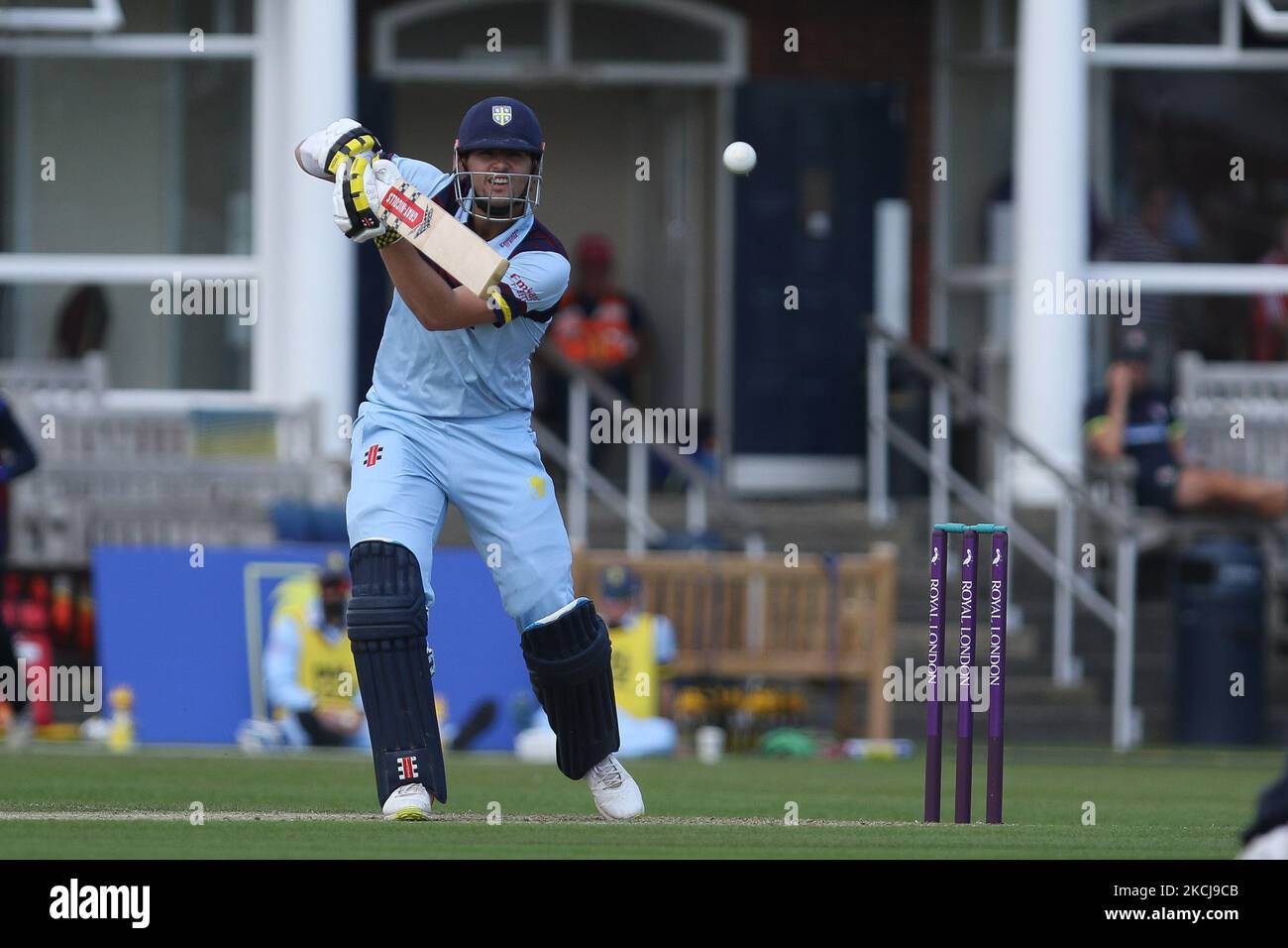 Alex Lees, de Durham chauves-souris, lors du match de la Royal London One Day Cup entre le Durham County Cricket Club et le Lancashire à Roseworth Terrace, Newcastle upon Tyne, le jeudi 5th août 2021. (Photo de will Matthews/MI News/NurPhoto) Banque D'Images