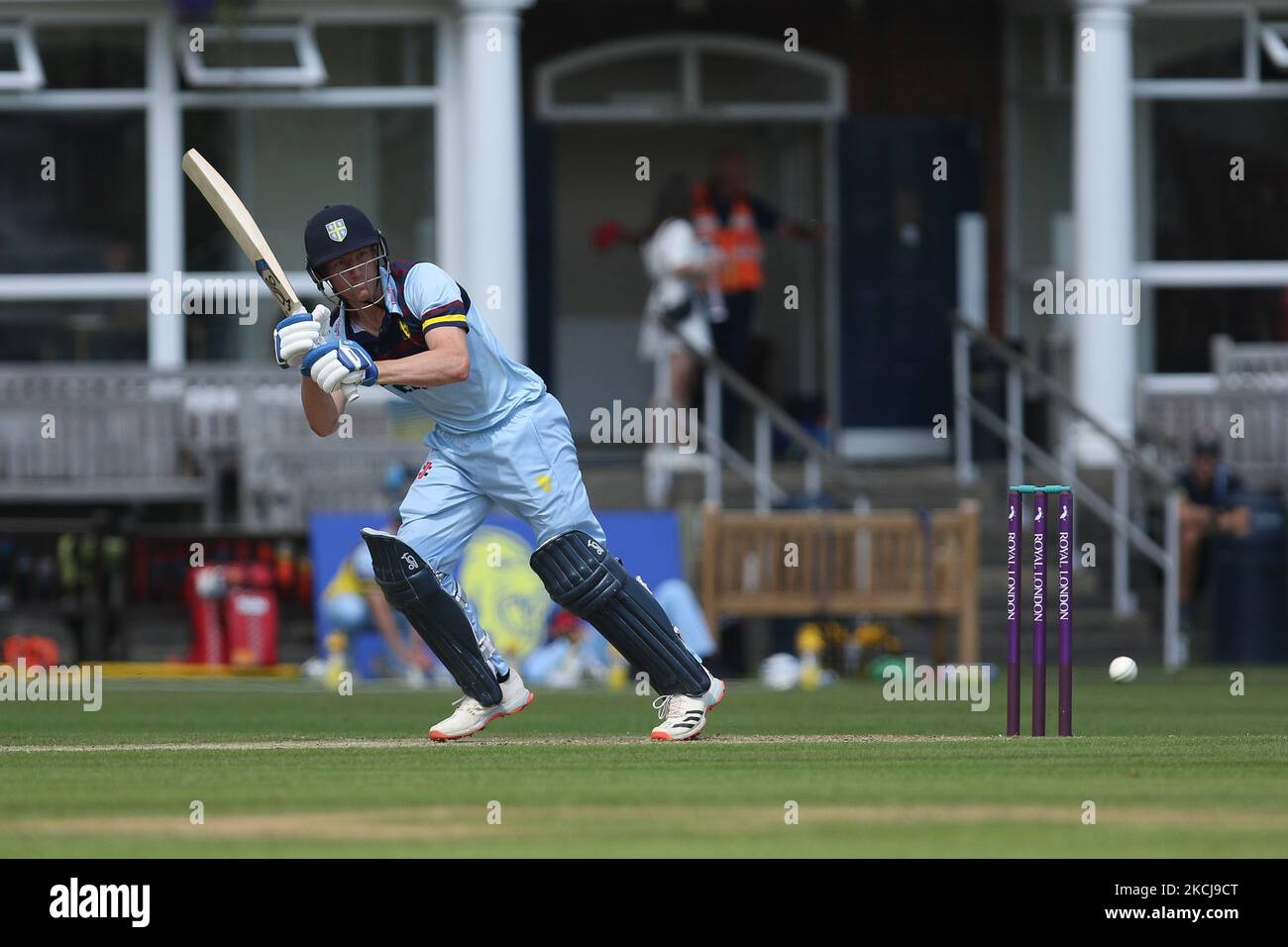 Cameron Bancroft de Durham chauves-souris lors du match de la coupe d'une journée du Royal London entre le Durham County Cricket Club et le Lancashire à Roseworth Terrace, Newcastle upon Tyne, le jeudi 5th août 2021. (Photo de will Matthews/MI News/NurPhoto) Banque D'Images