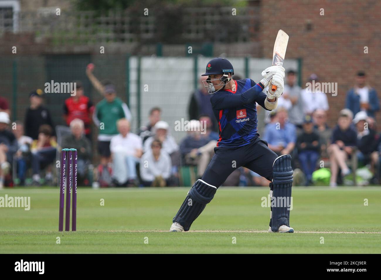 Rob Jones de Lancashire chauves-souris lors du match de la Royal London One Day Cup entre le Durham County Cricket Club et le Lancashire à Roseworth Terrace, Newcastle upon Tyne, le jeudi 5th août 2021. (Photo de will Matthews/MI News/NurPhoto) Banque D'Images